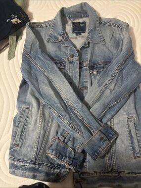 Lucky Brand Light Blue Denim Jacket with Navy Label